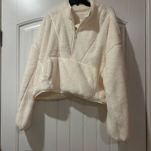 Aeropostale Off-White Sherpa Half- Zip-Up